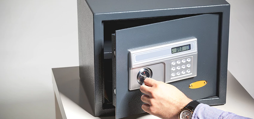Jewelry Safe Unlocking Service in Mira Monte, California